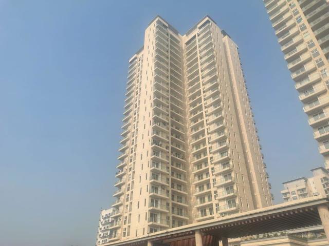 Resale | 2 BHK 1350 Sq.Ft. Apartment in Ace Starlit