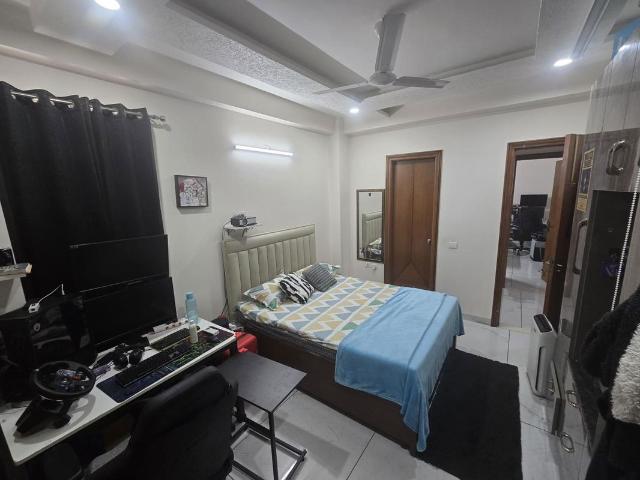 Resale | 2 BHK 1350 Sq.Ft. Apartment in BPTP Princess Park
