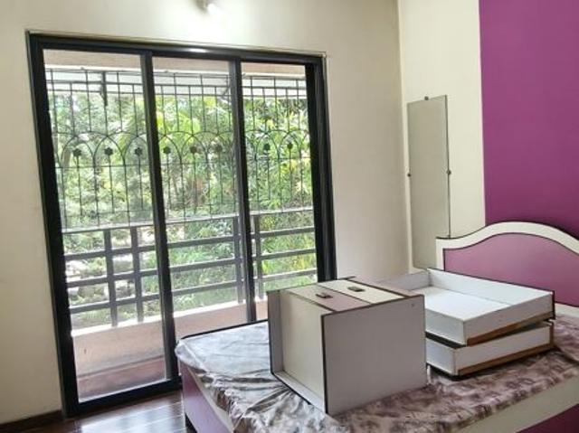 Resale | 2 BHK 1350 Sq.Ft. Apartment in Yash Platinum