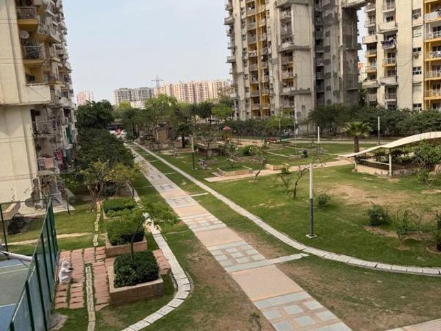 Resale | 2 BHK 1365 Sq.Ft. Apartment in BPTP Princess Park