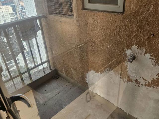 Resale | 2 BHK 1370 Sq.Ft. Apartment in Pioneer Park Araya