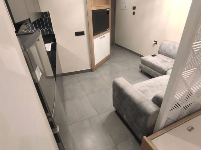 Resale | 2 BHK + 1380 Sq.Ft. Apartment in Supertech Supernova Nova Residences