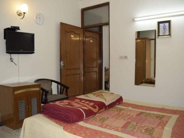 Resale | 2 BHK 1385 Sq.Ft. Apartment in Paras Dews