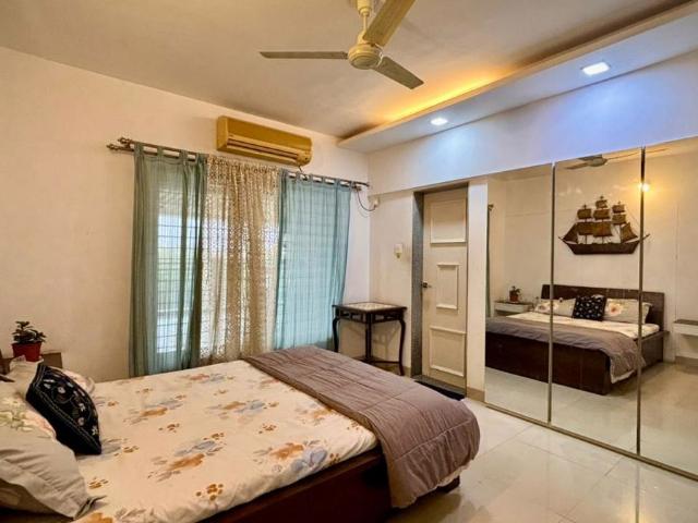 Resale | 2 BHK 1300 Sq.Ft. Apartment in Atul Leela Garden