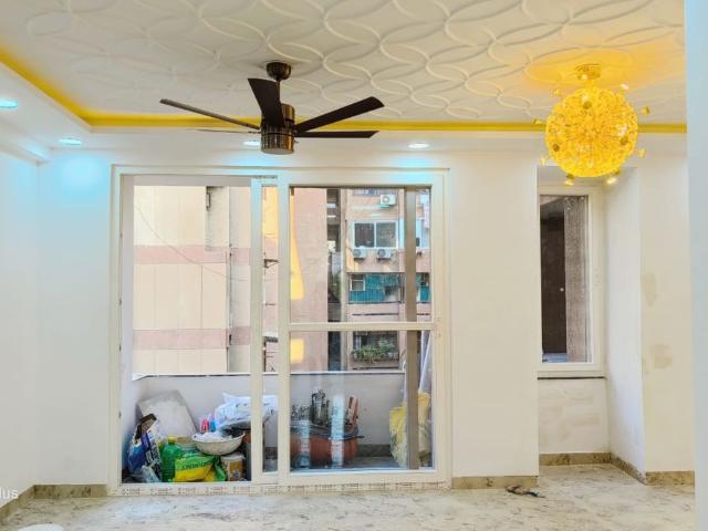 Resale | 2 BHK 1300 Sq.Ft. Apartment in Dwarka