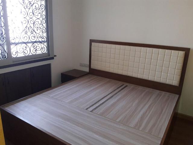 Resale | 2 BHK + 1300 Sq.Ft. Apartment in Maker Tower