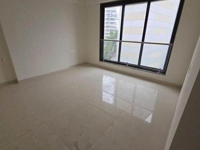 Resale | 2 BHK 1300 Sq.Ft. Apartment in Sindhi Society