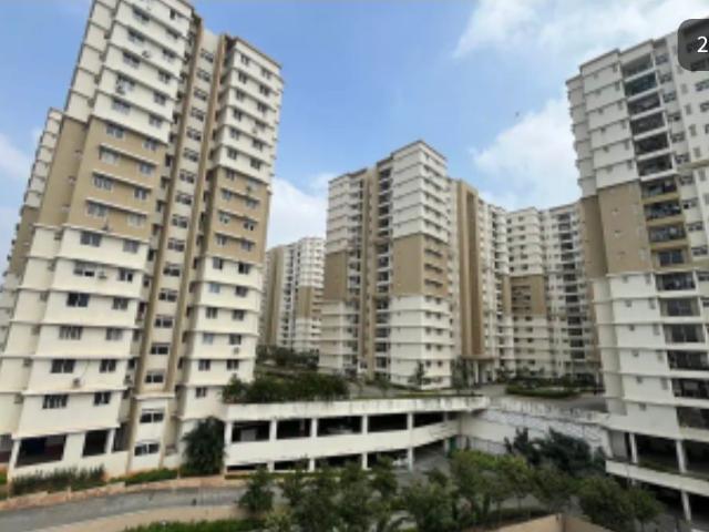 Resale | 2 BHK 1304 Sq.Ft. Apartment in Prestige Royale Gardens