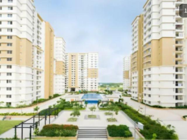 Resale | 2 BHK 1304 Sq.Ft. Apartment in Prestige Royale Gardens