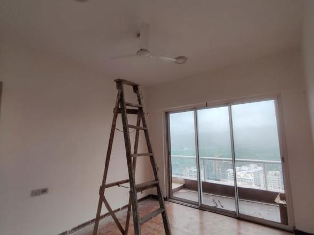 Resale | 2 BHK 1310 Sq.Ft. Apartment in Omkar Alta Monte