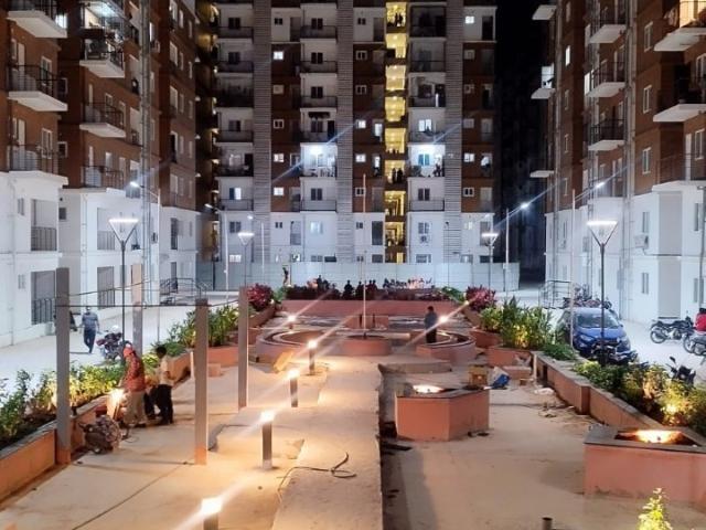 Resale | 2 BHK 1335 Sq.Ft. Apartment in Ameenpur