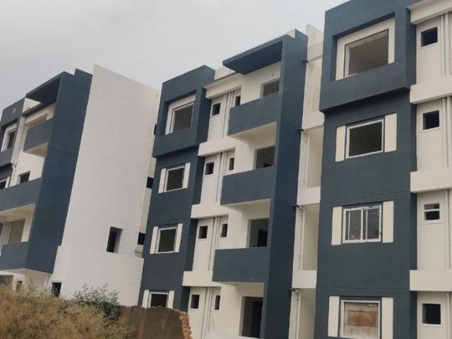 Resale | 2 BHK 1442 Sq.Ft. Apartment in Rgm Lk Gloria