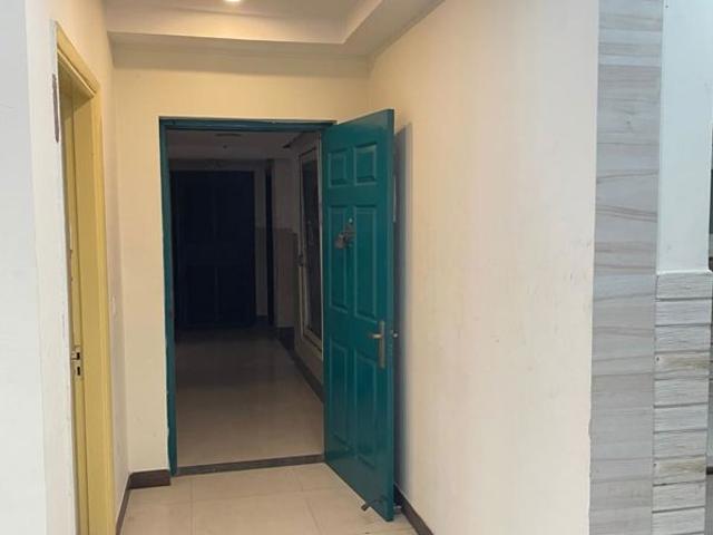 Resale | 2 BHK 1450 Sq.Ft. Apartment in Sector 70