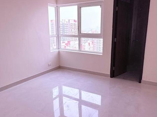 Resale | 2 BHK 1400 Sq.Ft. Apartment in Godrej Air Sector 85