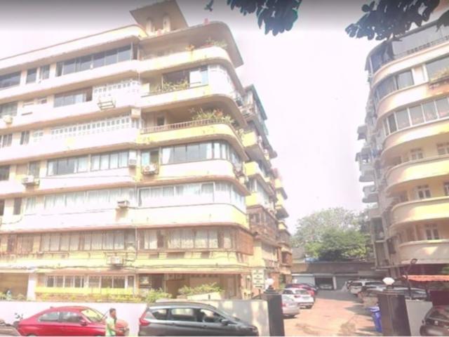 Resale | 2 BHK 1400 Sq.Ft. Apartment in Shyam Niwas CHS