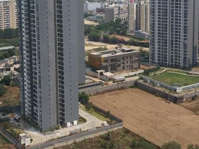 Resale | 2 BHK + 1406 Sq.Ft. Apartment in Godrej Air Sector 85