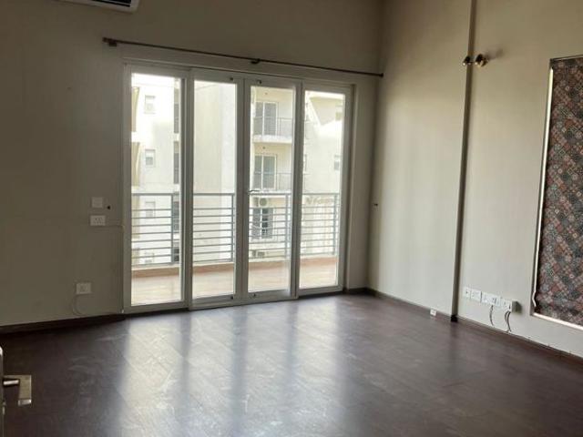 Resale | 2 BHK 1406 Sq.Ft. Apartment in Godrej Air Sector 85