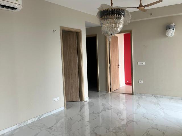 Resale | 2 BHK 1414 Sq.Ft. Apartment in M3M Skywalk