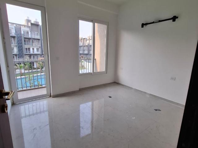 Resale | 2 BHK 1414 Sq.Ft. Apartment in M3M Skywalk
