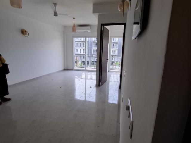 Resale | 2 BHK 1414 Sq.Ft. Apartment in M3M Skywalk