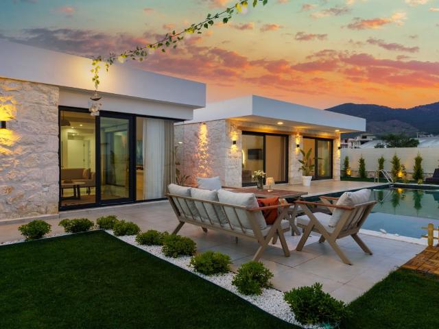 Resale | 2 BHK + 1500 Sq.Ft. Villa in Jigani