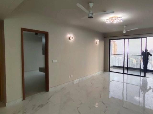 Resale | 2 BHK 1516 Sq.Ft. Apartment in M3M Heights
