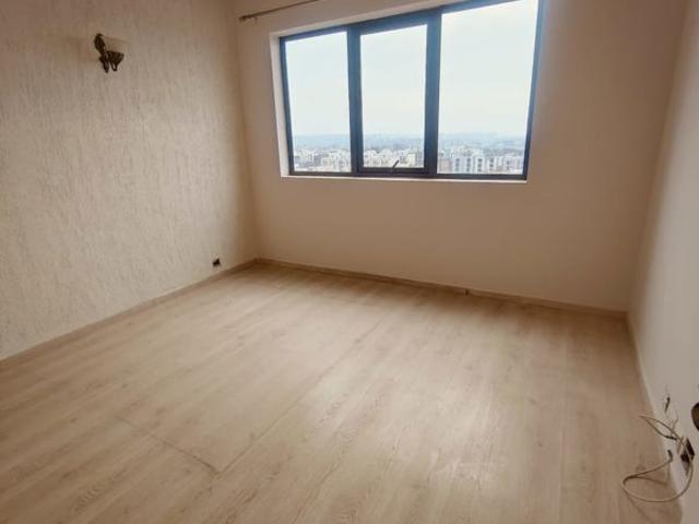 Resale | 2 BHK + 1524 Sq.Ft. Apartment in Ireo Skyon