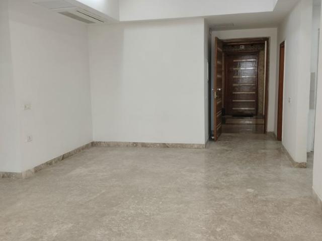 Resale | 2 BHK + 1671 Sq.Ft. Apartment in SS The Leaf