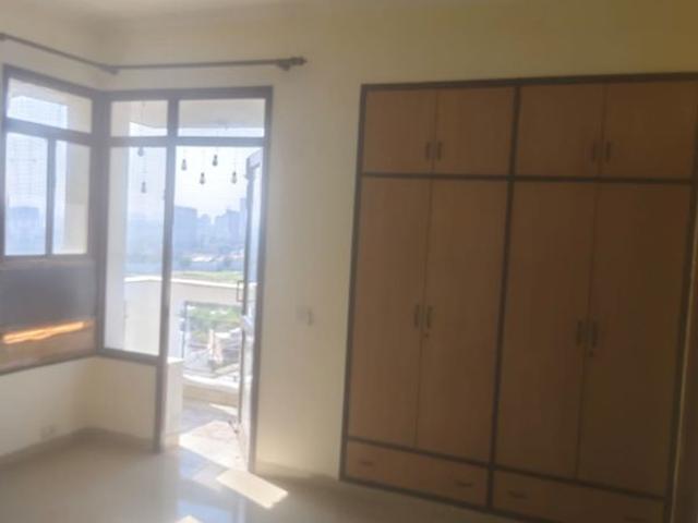 Resale | 2 BHK 1684 Sq.Ft. Apartment in BPTP Freedom Park Life