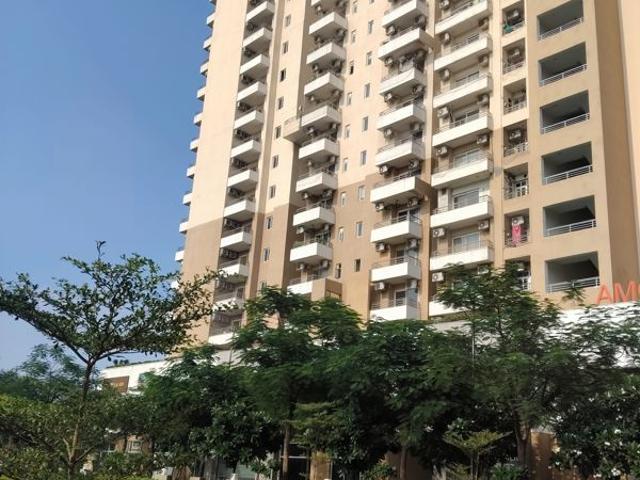Resale | 2 BHK + 1609 Sq.Ft. Apartment in Sector 32