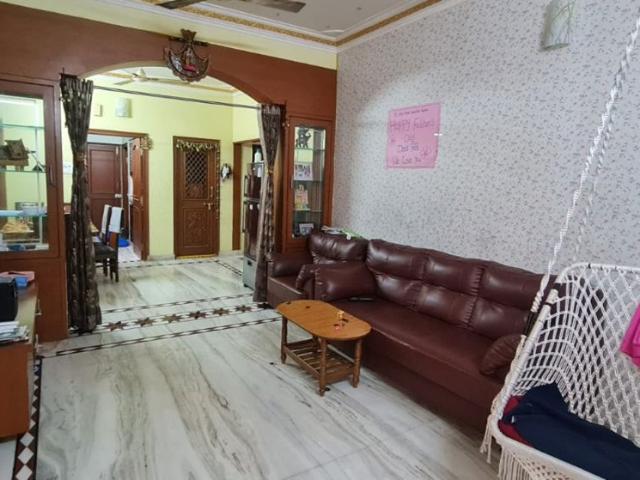 Resale | 2 BHK 1800 Sq.Ft. Independent House in Anand Arcade Begumpet