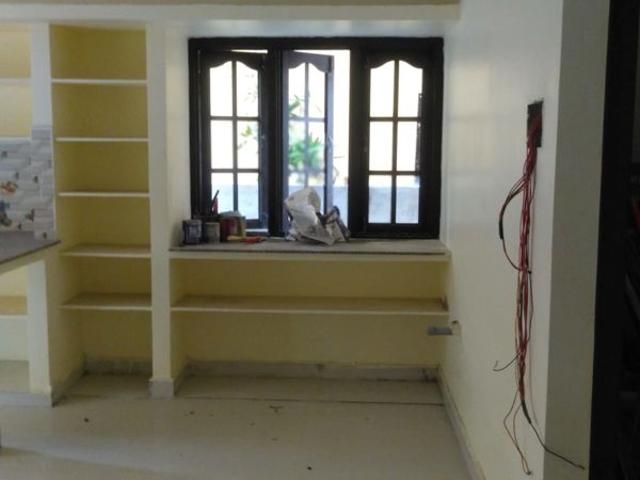 Resale | 2 BHK 197 Sq.Yd. Independent House in Lakdi ka pul