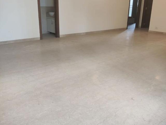 Resale | 2 BHK + 2140 Sq.Ft. Apartment in M3M Golf Estate