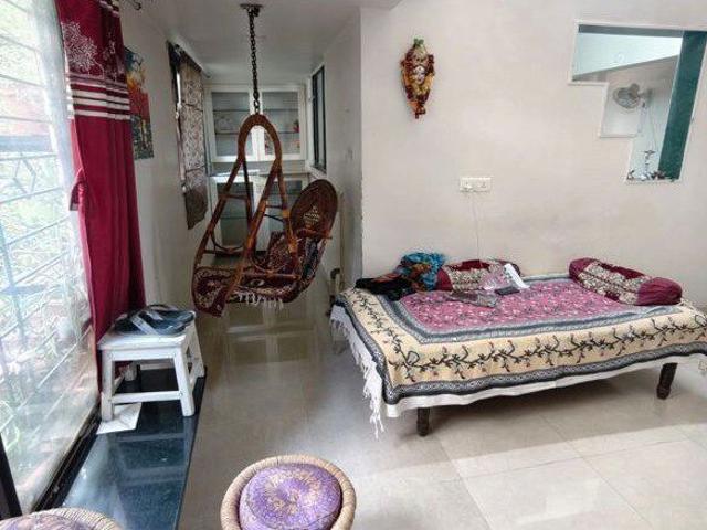 Resale | 2 BHK 2200 Sq.Ft. Villa in Dhankawadi