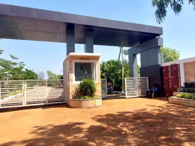 Resale | 2 BHK 300 Sq.Yd. Villa in Sangareddy