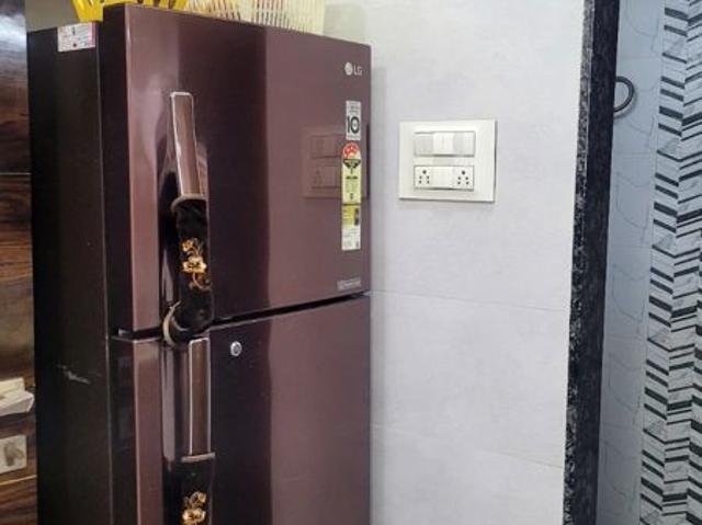Resale | 2 BHK 450 Sq.Ft. Apartment in Laxmi Apartment Chunabhatti