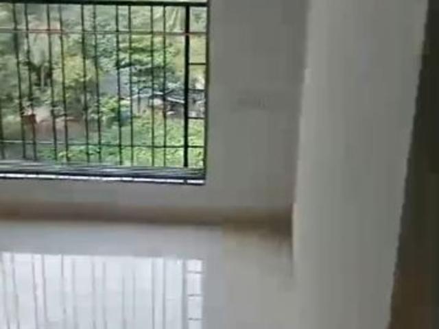 Resale | 2 BHK 470 Sq.Ft. Apartment in Andheri Indira Nagar CHS