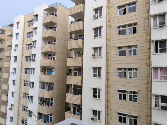 Resale | 2 BHK + 526 Sq.Ft. Apartment in Sector 72