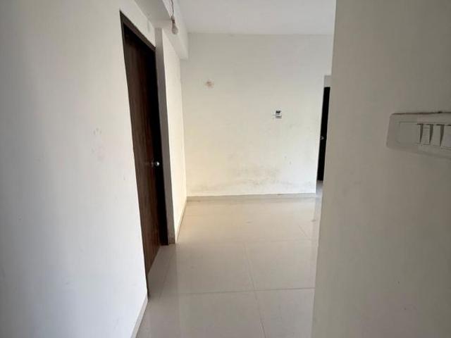 Resale | 2 BHK 536 Sq.Ft. Apartment in Labdhi Seabreeze