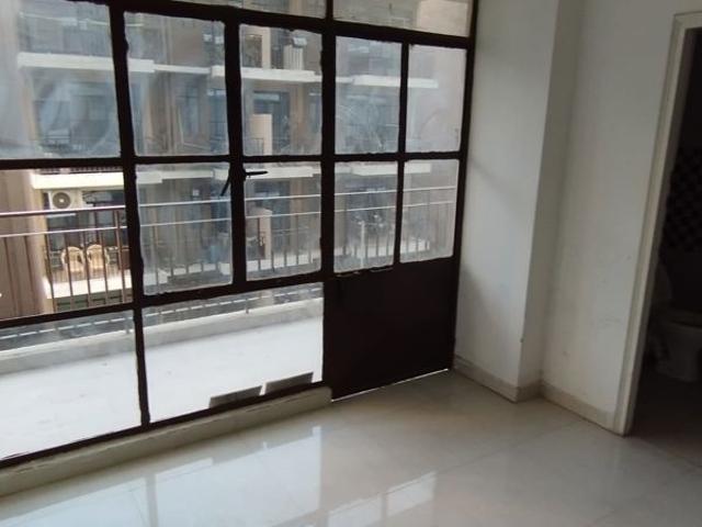 Resale | 2 BHK 539 Sq.Ft. Apartment in Signature Global Synera