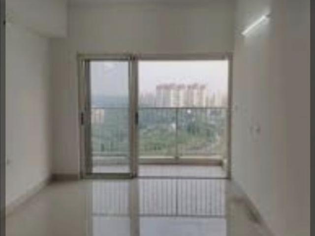 Resale | 2 BHK 530 Sq.Ft. Apartment in Lodha Palava Crown