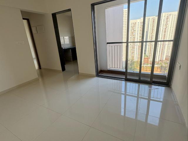 Resale | 2 BHK 568 Sq.Ft. Apartment in Runwal Eirene Phase 2