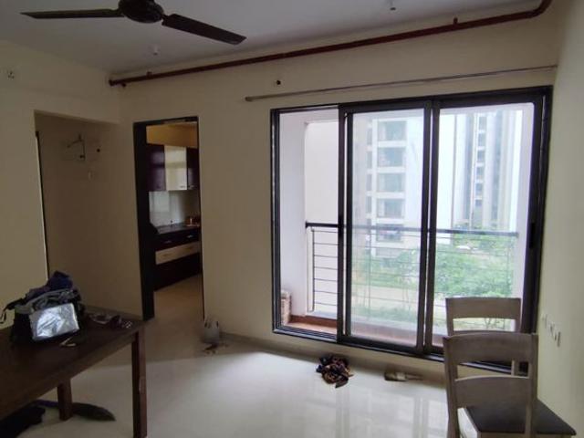 Resale | 2 BHK 568 Sq.Ft. Apartment in Runwal Eirene