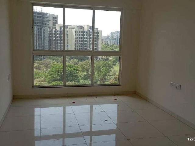 Resale | 2 BHK 560 Sq.Ft. Apartment in Godrej Upavan
