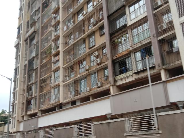 Resale | 2 BHK 579 Sq.Ft. Apartment in Kakad Paradise Phase 2