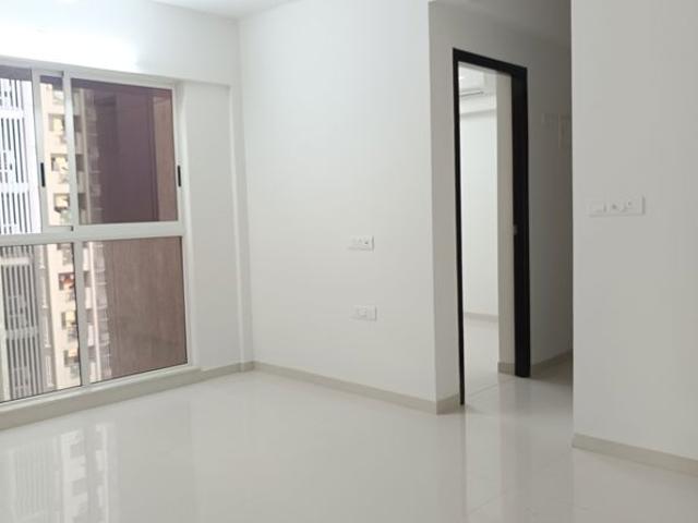 Resale | 2 BHK + 572 Sq.Ft. Apartment in Lodha Palava Aquaville