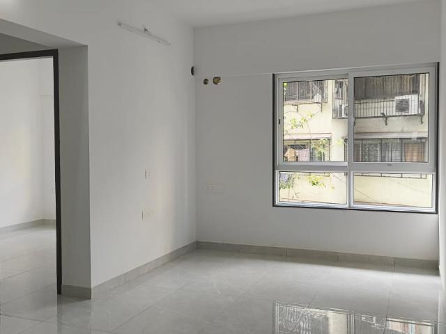 Resale | 2 BHK 580 Sq.Ft. Apartment in Grant Road