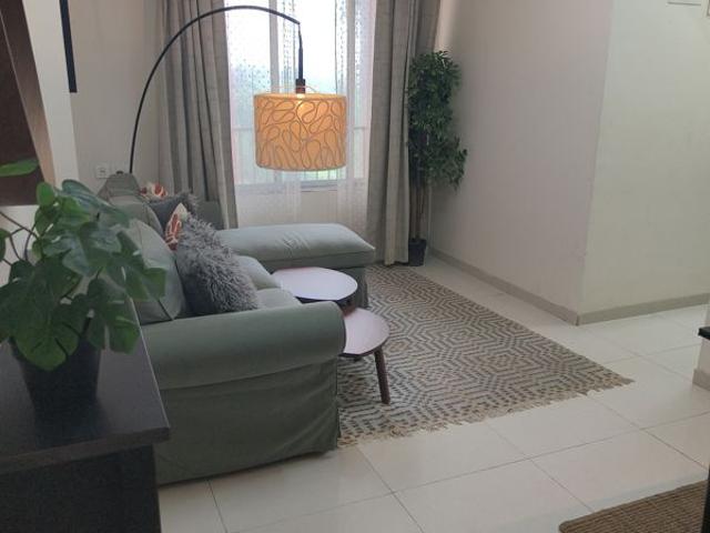 Resale | 2 BHK 581 Sq.Ft. Apartment in Thane East