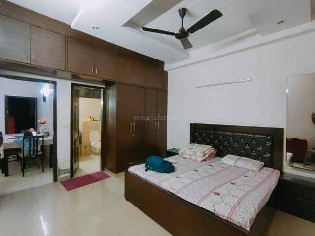Resale | 2 BHK 582 Sq.Ft. Apartment in Suncity Avenue 76