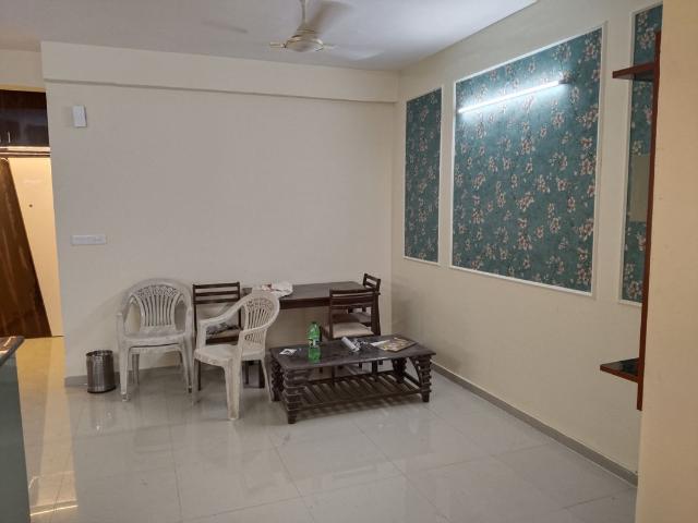Resale | 2 BHK 591 Sq.Ft. Apartment in Pyramid Elite